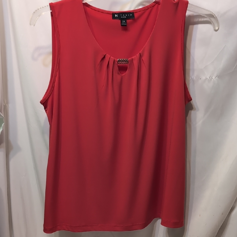 Women's N Touch Red Sleeveless Top Size Medium Petite
